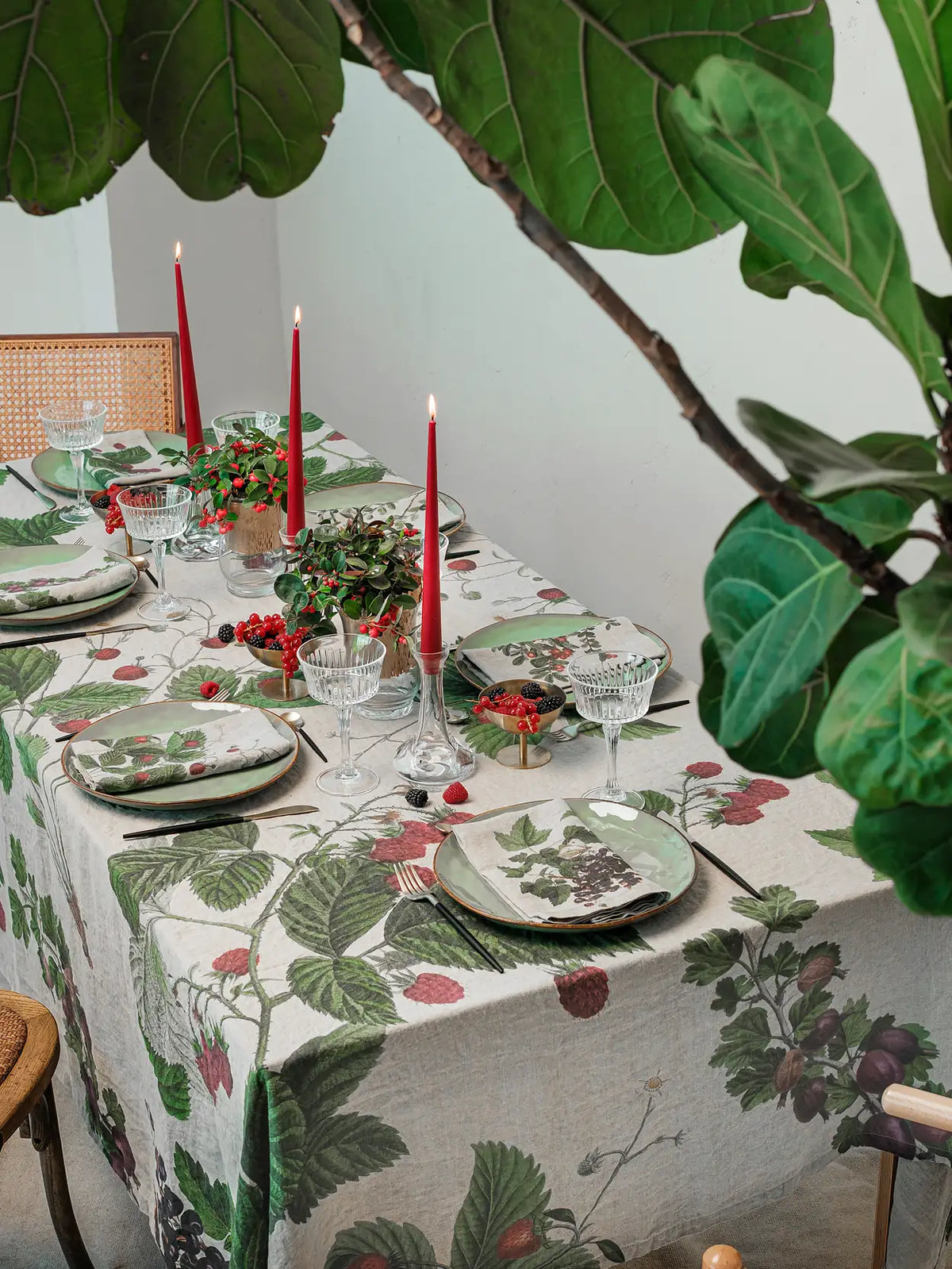 Nappe en lin Baies – 170 × 250 cm – vue 1