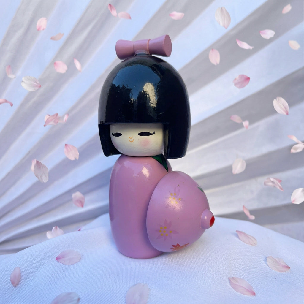 Kokeshi en bois (Japon)