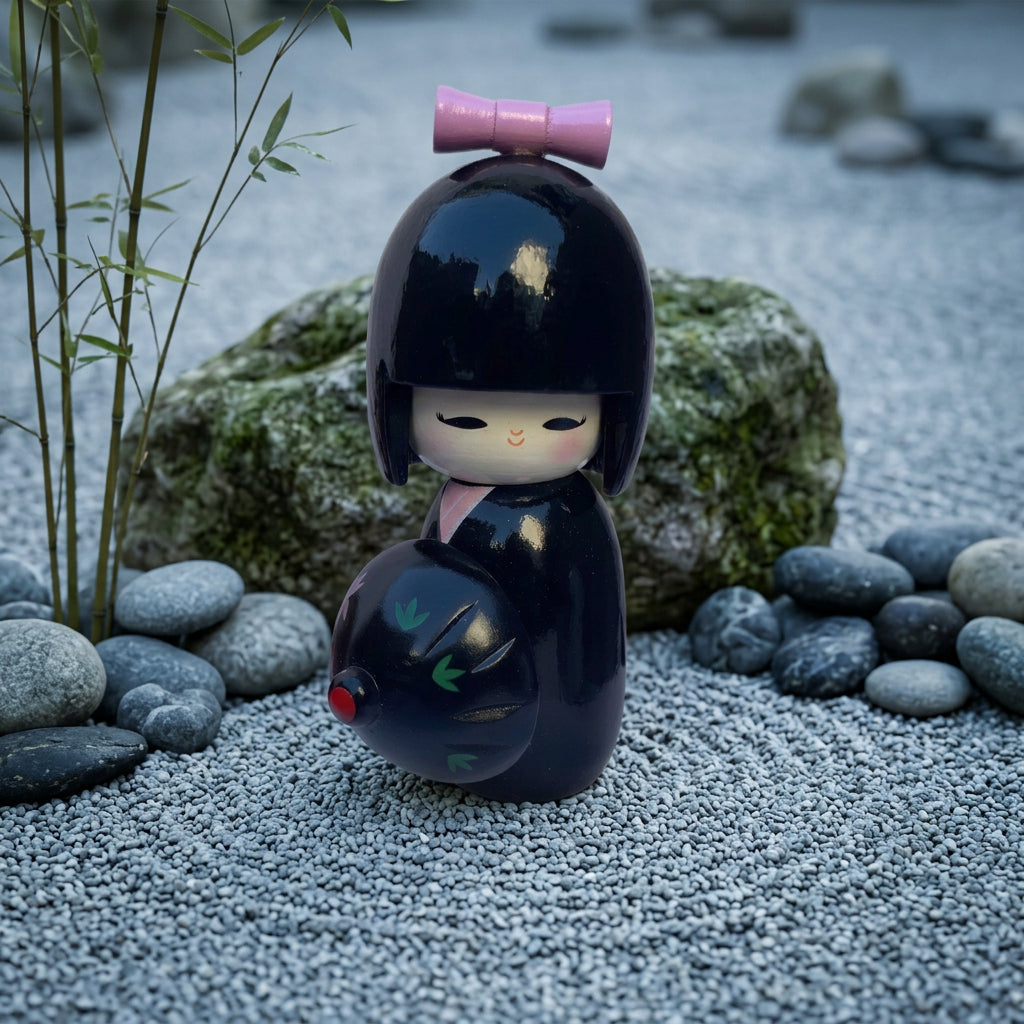 Kokeshi en bois (Japon)